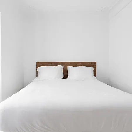 Joivy Exquisite Near Bica Elevator * Лісабон