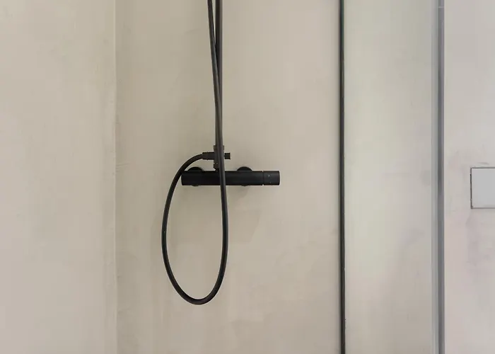 Joivy Exquisite Near Bica Elevator Apartamento *