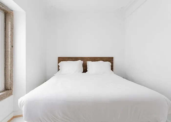 Joivy Exquisite Near Bica Elevator * Lisboa